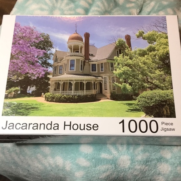 NWT OH Ovation Home 1000 piece jigsaw puzzle Jacaranda House NWT - Picture 1 of 6